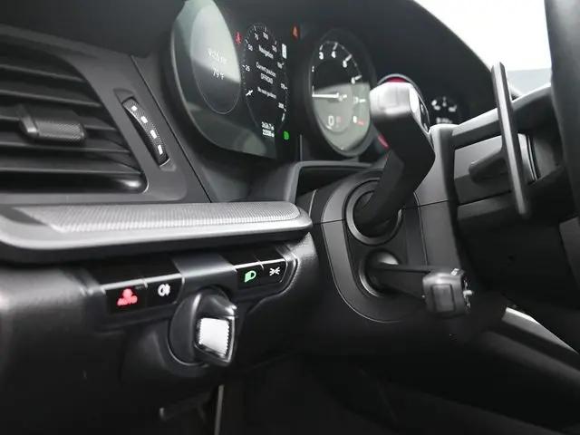 2020 Porsche 911 Carrera 4S