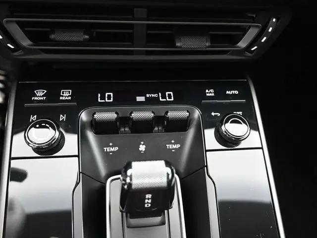 2020 Porsche 911 Carrera 4S