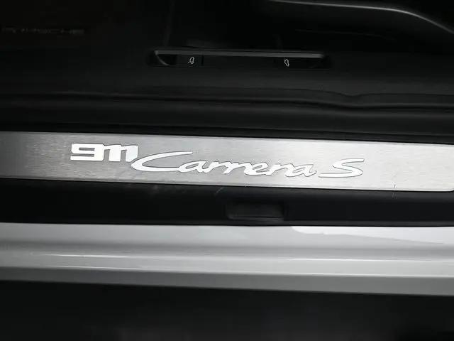 2020 Porsche 911 Carrera 4S