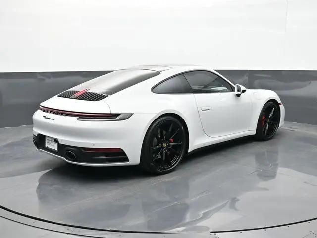2020 Porsche 911 Carrera 4S