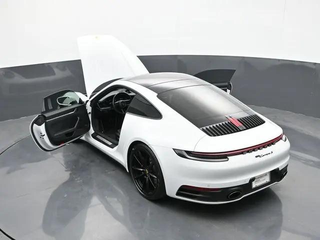 2020 Porsche 911 Carrera 4S