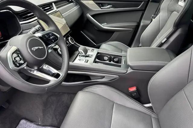 2026 Jaguar F-PACE R-Dynamic S P250 AWD Automatic
