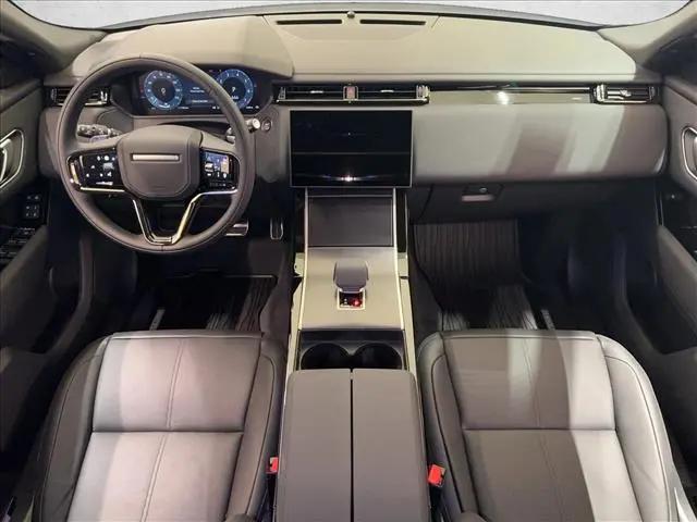 2026 Land Rover Range Rover Velar P400 Dynamic SE
