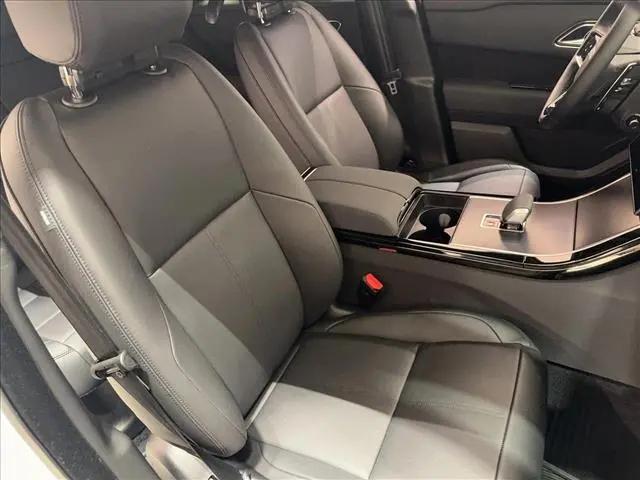 2026 Land Rover Range Rover Velar P400 Dynamic SE