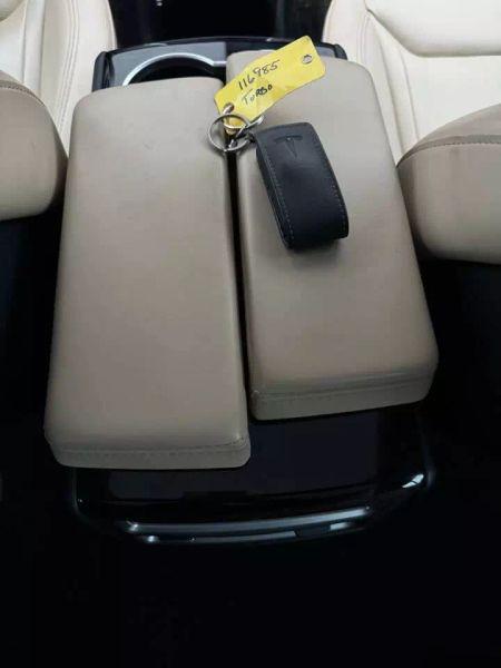 2015 Tesla Model S 85D