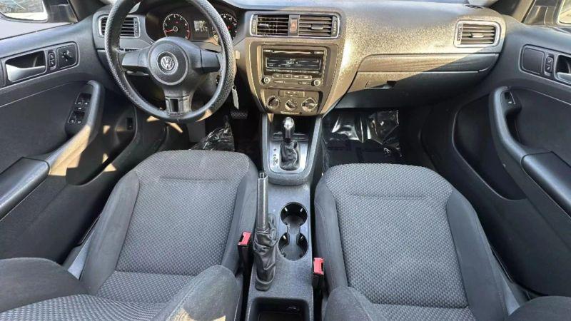 2013 Volkswagen Jetta 2.0L S