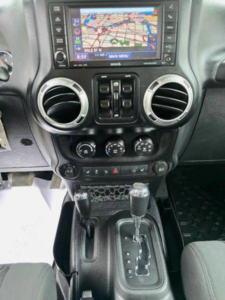 2012 Jeep Wrangler Unlimited Sahara