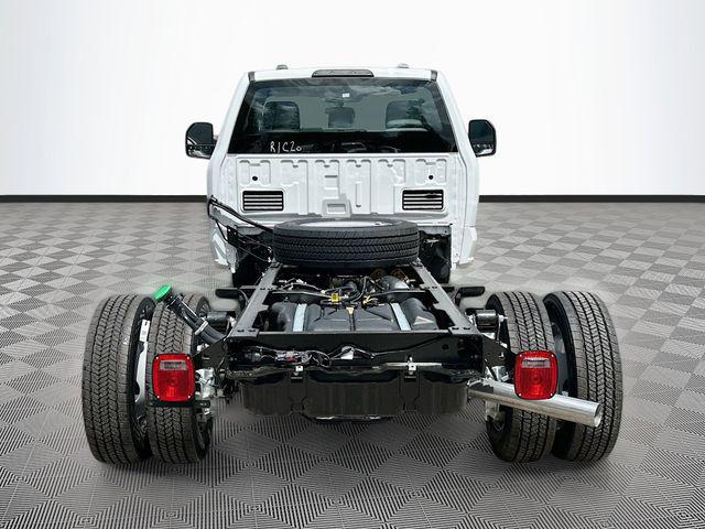 2025 Ford F-550 XL