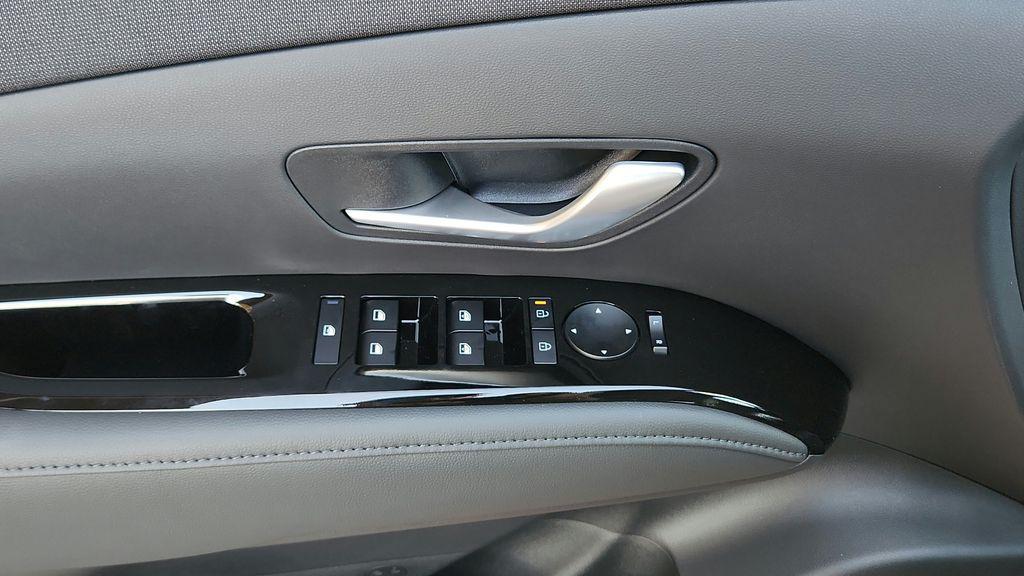 2025 Hyundai Santa Cruz XRT - Photo 23