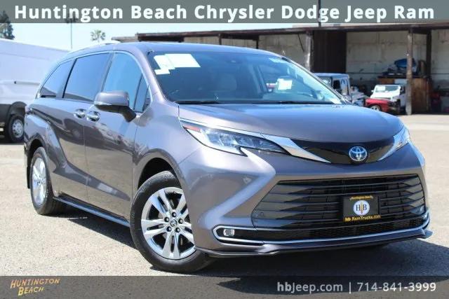 2023 Toyota Sienna Limited for sale in Huntington Beach, CA