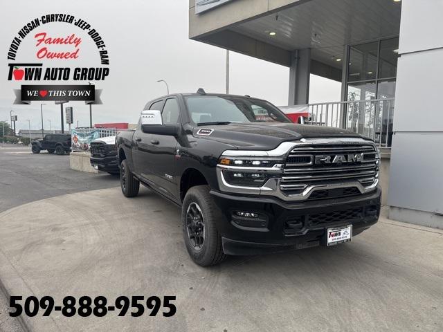 2025 RAM Ram 3500 RAM 3500 LARAMIE MEGA CAB 4X4 64 BOX
