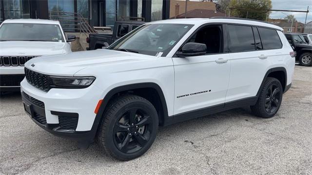 2023 Jeep Grand Cherokee L Altitude 4x4