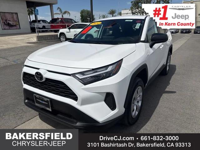 2024 Toyota RAV4 LE