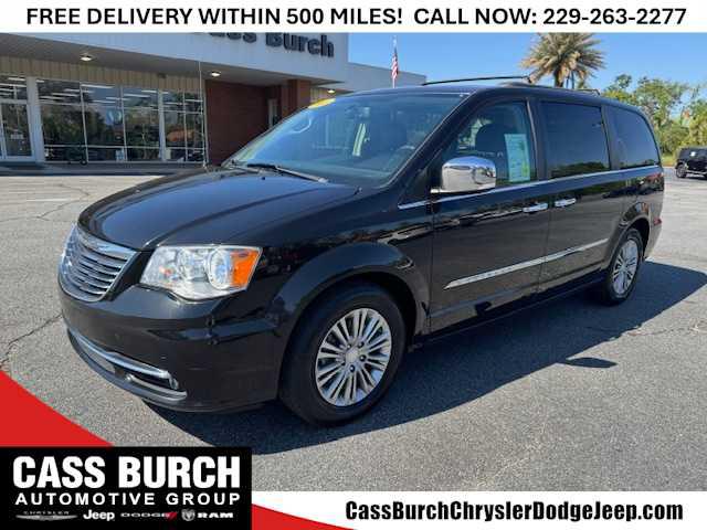 2016 Chrysler Town and Country Touring-L Anniversary Edition