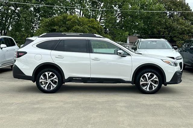 2022 Subaru Outback Touring XT