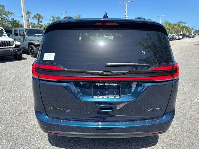 2025 Chrysler Pacifica PACIFICA LIMITED