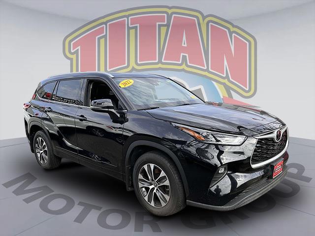 2022 Toyota Highlander XLE [15]