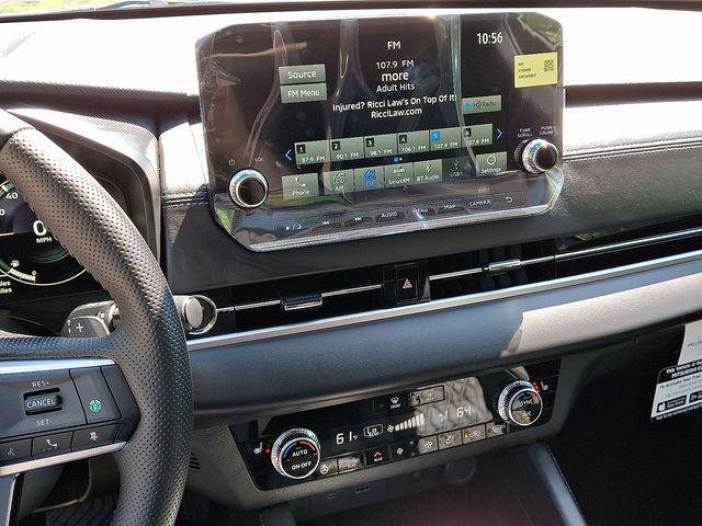 2025 Mitsubishi Outlander PHEV SEL S-AWC