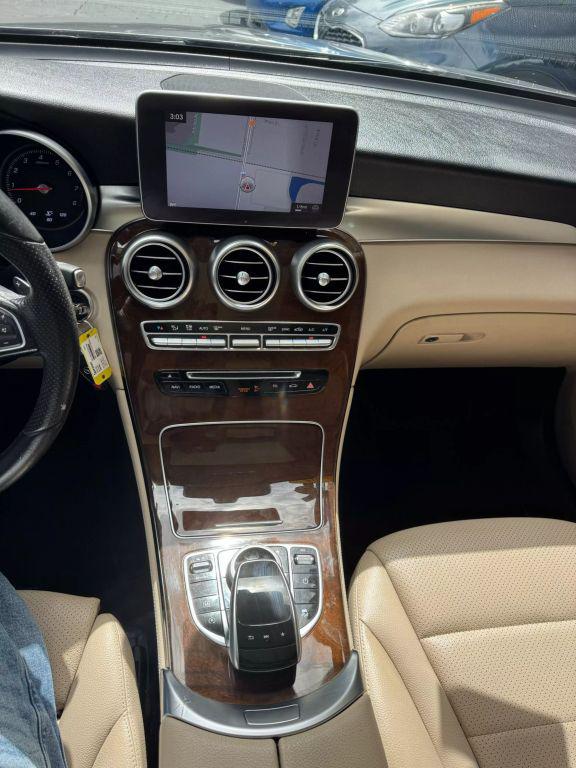 2017 Mercedes-Benz GLC GLC 300 Sport Utility 4D