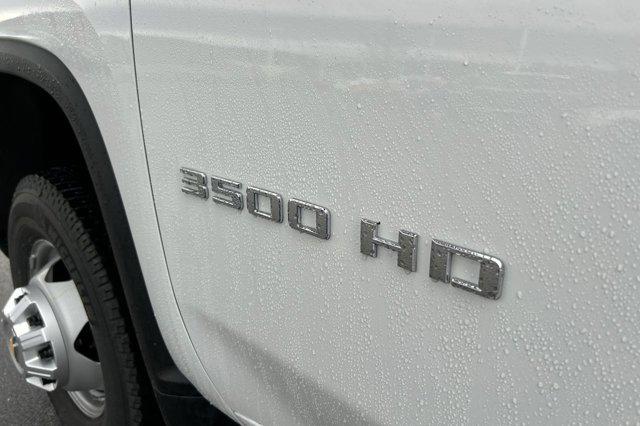 2025 Chevrolet Silverado 3500HD Work Truck