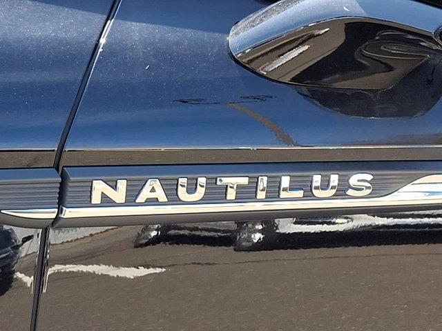 2021 Lincoln Nautilus Reserve