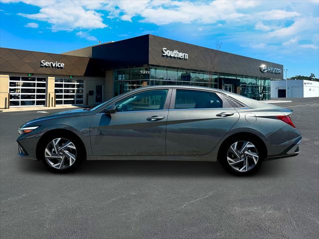 2025 Hyundai Elantra Limited