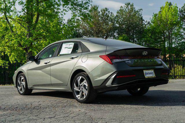 2025 Hyundai Elantra Hybrid SEL Sport