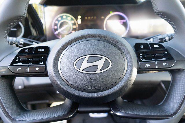 2025 Hyundai Elantra Hybrid SEL Sport