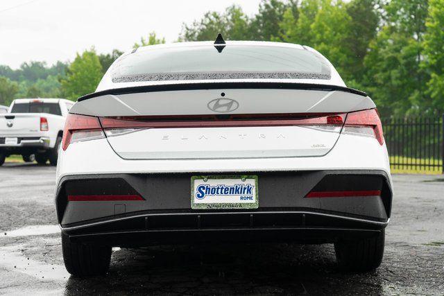 2025 Hyundai Elantra Hybrid SEL Sport