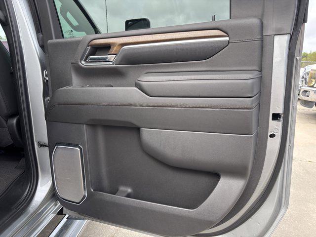 2024 Chevrolet Silverado 2500HD 4WD Crew Cab Standard Bed High Country