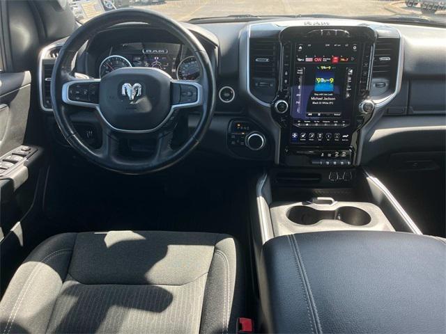 2020 RAM 1500 Big Horn Crew Cab 4x4 57 Box