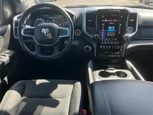 2020 RAM 1500 Big Horn Crew Cab 4x4 57 Box