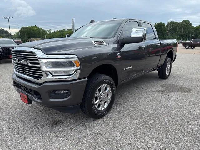 2024 RAM 2500 Laramie Crew Cab 4x4 64 Box