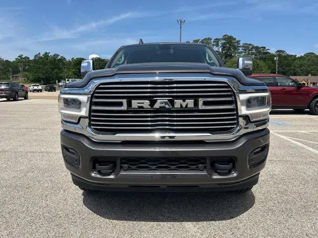2024 RAM 2500 Laramie Crew Cab 4x4 64 Box