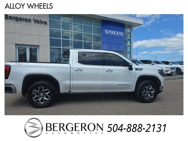 2023 GMC Sierra 1500 4WD Crew Cab Short Box SLT