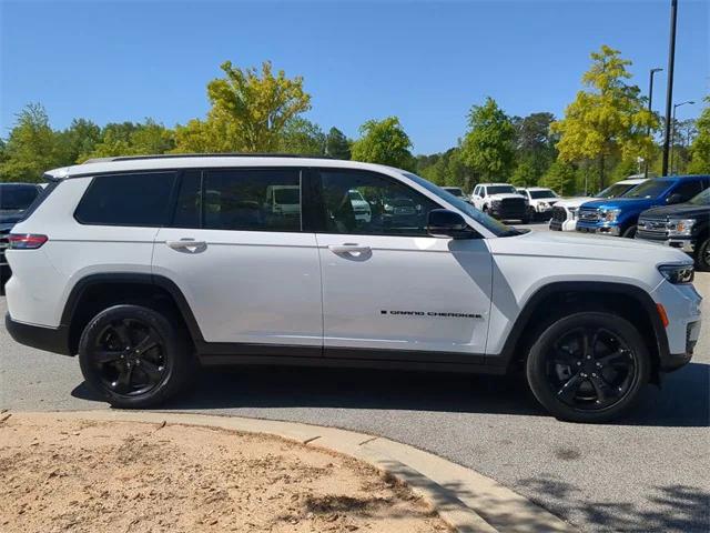2023 Jeep Grand Cherokee L Altitude 4x4