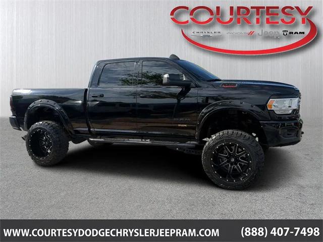 2022 RAM 2500 Big Horn Crew Cab 4x4 64 Box
