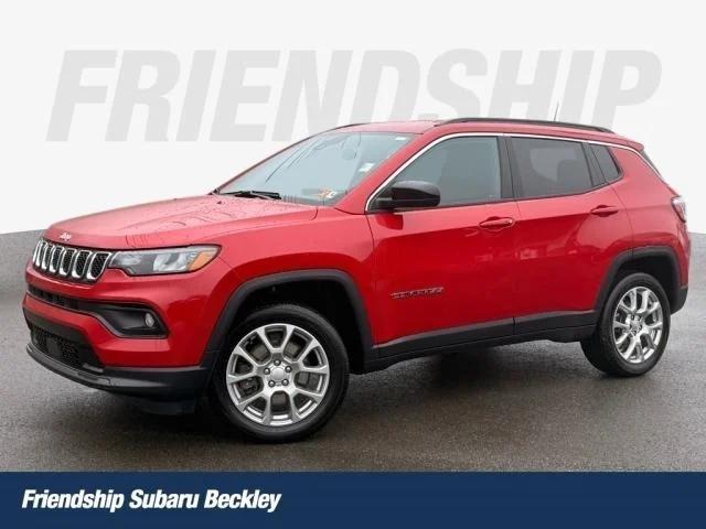 2023 Jeep Compass Latitude Lux FWD