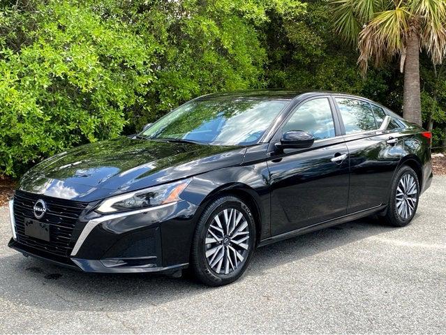 2023 Nissan Altima SV FWD