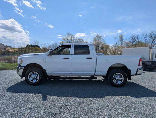 2023 RAM 3500 Tradesman Crew Cab 4x4 64 Box