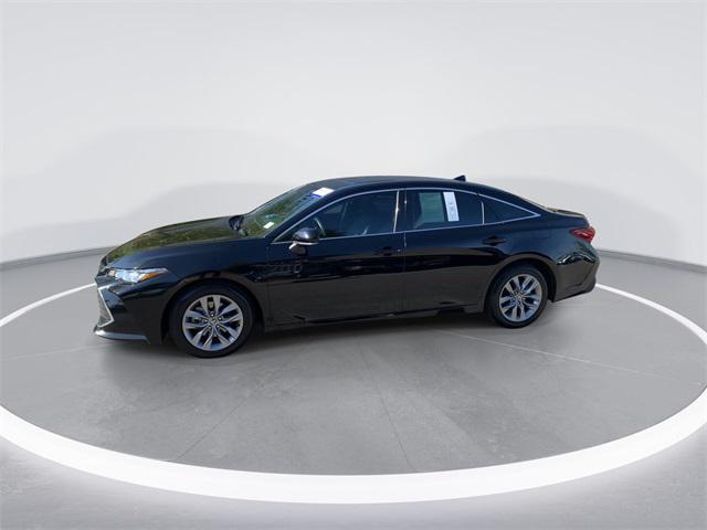 2022 Toyota Avalon XLE Hybrid