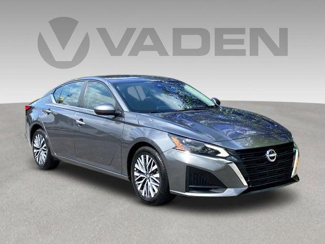 2023 Nissan Altima SV FWD