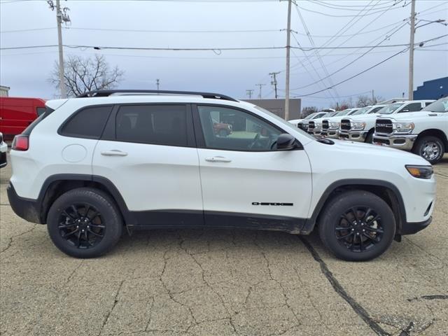 2023 Jeep Cherokee Altitude Lux 4x4