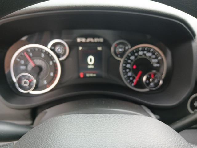 2024 RAM 3500 Tradesman Crew Cab 4x4 64 Box