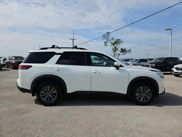 2022 Nissan Pathfinder SV 4WD