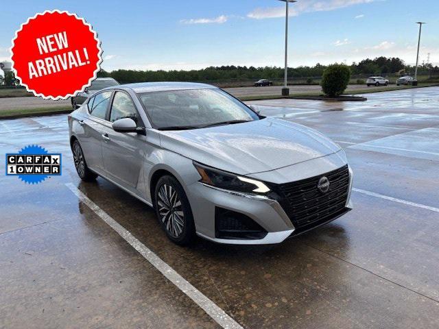 2023 Nissan Altima SV FWD