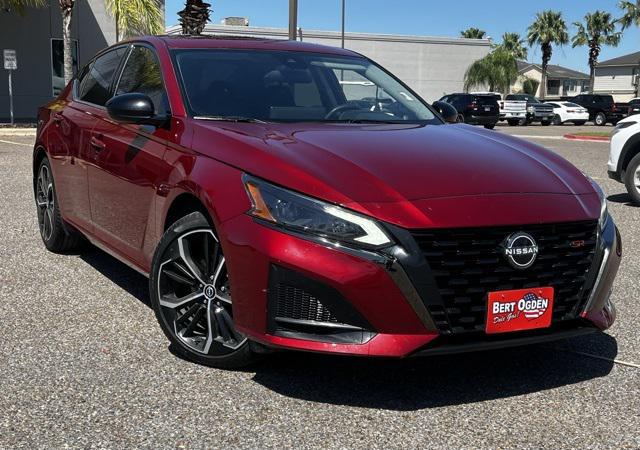 2023 Nissan Altima SR FWD