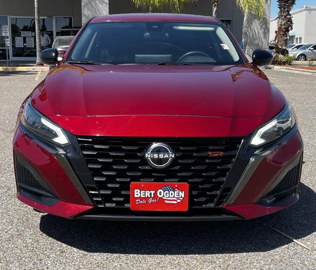 2023 Nissan Altima SR FWD