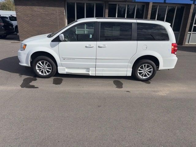 2016 Dodge Grand Caravan SXT 2016 Dodge Grand Caravan SXT