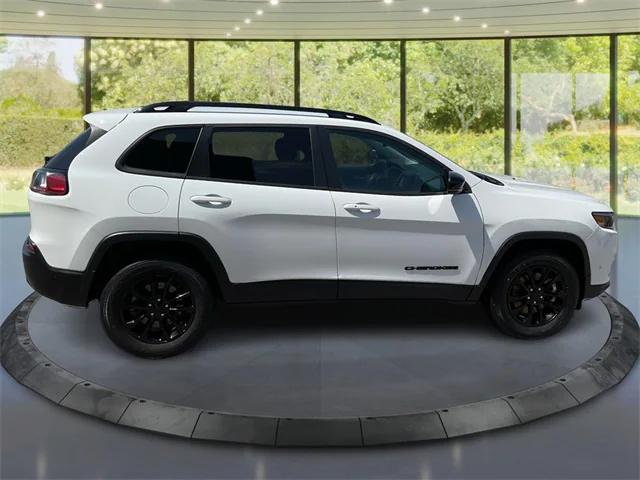 2023 Jeep Cherokee Altitude Lux 4x4